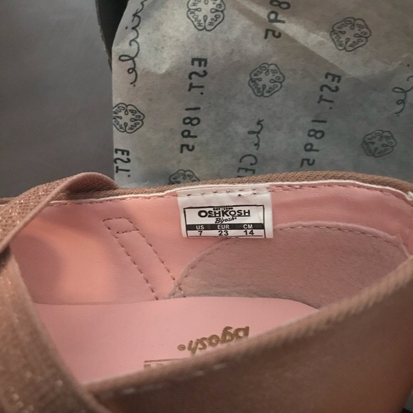 OshKosh B’Gosh rose gold color flats new in box. - Picture 3 of 3